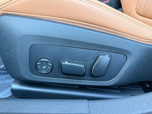 Used 2025 BMW 440i xDrive w/ Premium Package image 35