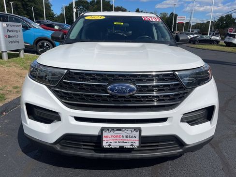 Used 2023 Ford Explorer XLT image 8