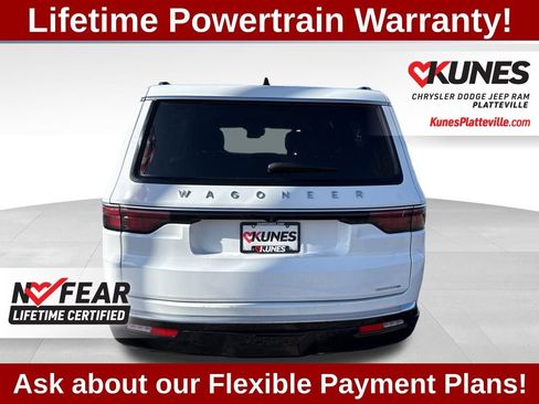 Used 2024 Jeep Wagoneer Series III image 9