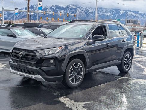 Used 2020 Toyota RAV4 Adventure image 9