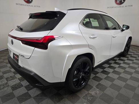 Used 2021 Lexus UX 250h w/ Premium Package AWD/4WD image 4