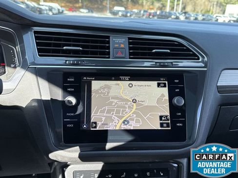 Used 2022 Volkswagen Tiguan SEL R-Line image 19