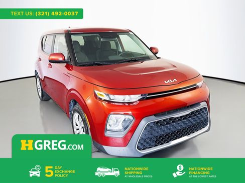 Used 2022 Kia Soul LX FWD image 1