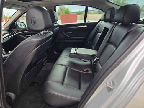 Used 2016 BMW 528i Sedan w/ Driver Assistance Package image 17