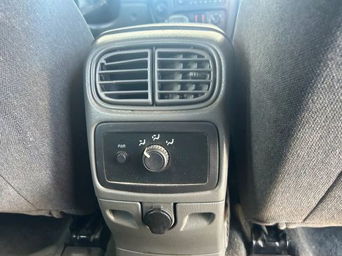 Used 2002 Chevrolet TrailBlazer LT AWD/4WD image 7