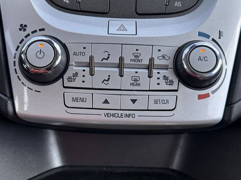 Used 2016 Chevrolet Equinox LT w/ Convenience Package image 27