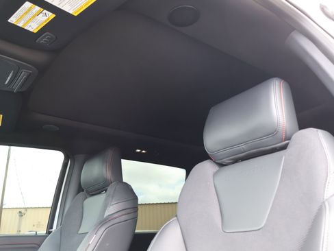 Used 2025 Ford F150 Raptor image 15