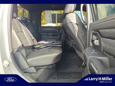 Used 2024 RAM 3500 Limited image 18