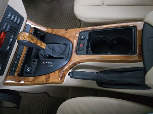 Used 2003 BMW X5 3.0i image 24