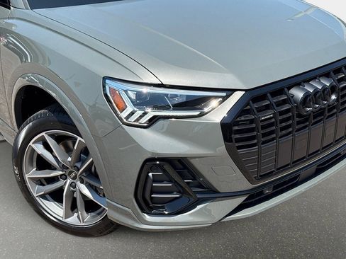 Certified 2025 Audi Q3 2.0T Premium w/ Convenience Package image 6