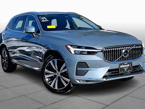 Used 2023 Volvo XC60 B5 Plus w/ Climate Package image 3