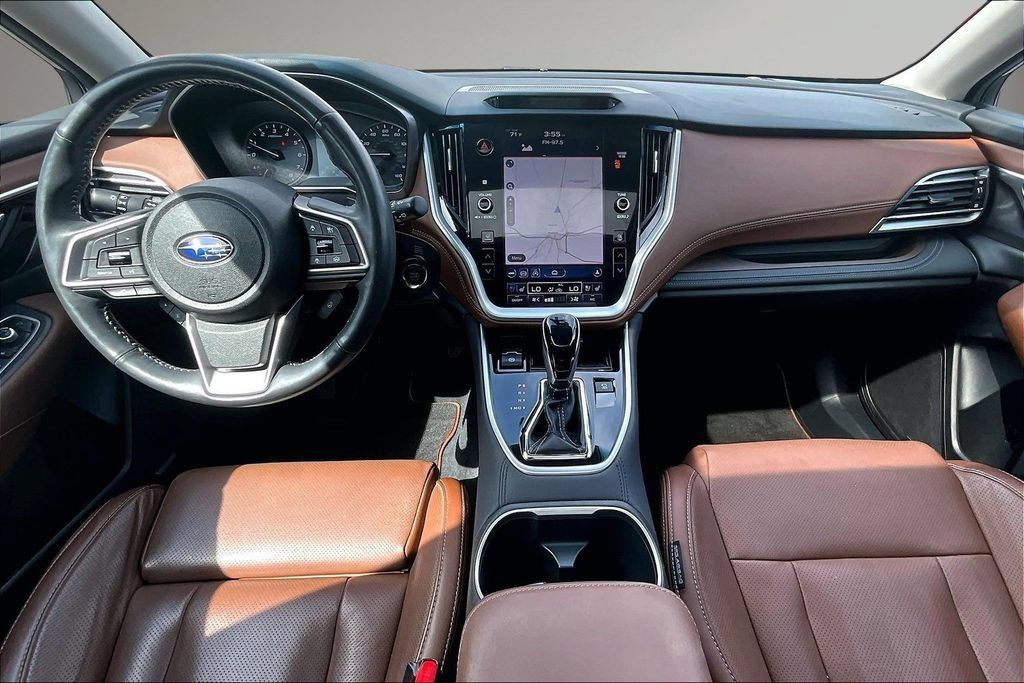 Used 2021 Subaru Outback Touring AWD/4WD image 8