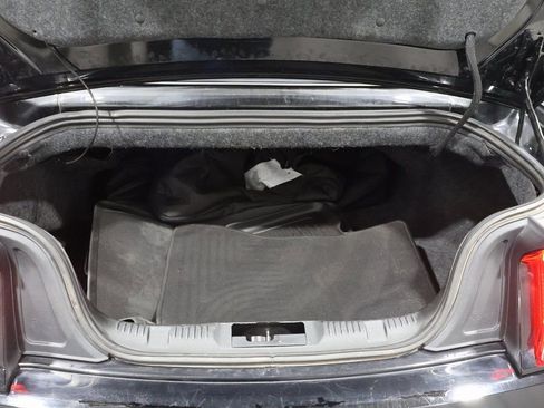 Used 2020 Ford Mustang Premium image 22