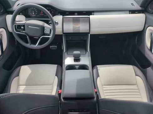 New 2026 Land Rover Discovery Sport Landmark image 14