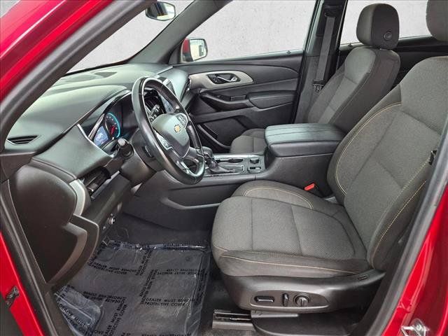 Used 2023 Chevrolet Traverse LT w/ LPO, Cargo Package AWD/4WD image 15