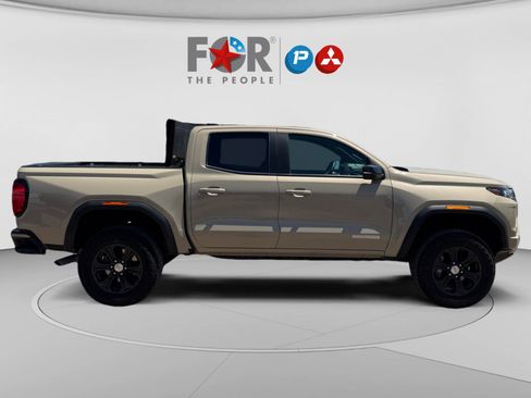 Used 2024 GMC Canyon Elevation w/ Trailering Package RWD image 6