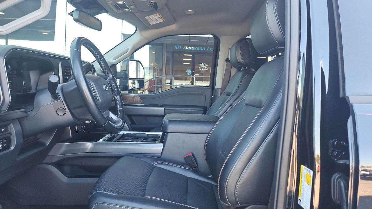 Used 2024 Ford F250 Lariat w/ Lariat Ultimate Package AWD/4WD image 9