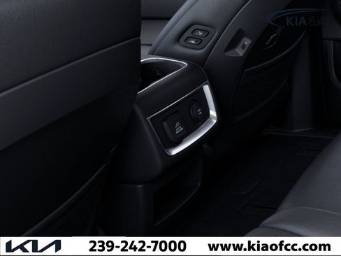 New 2026 Kia Carnival SX Prestige image 26