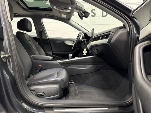 Used 2017 Audi A4 2.0T Ultra Premium w/ Convenience Package image 20