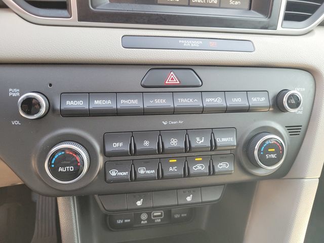 Used 2018 Kia Sportage LX w/ LX Technology Package AWD/4WD image 23