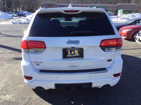 Used 2015 Jeep Grand Cherokee Overland image 5