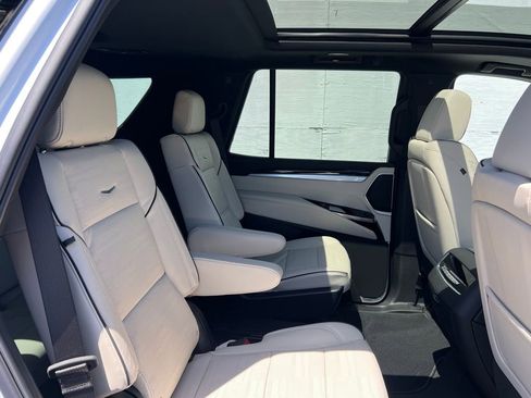 New 2026 Cadillac Escalade Sport AWD/4WD image 27