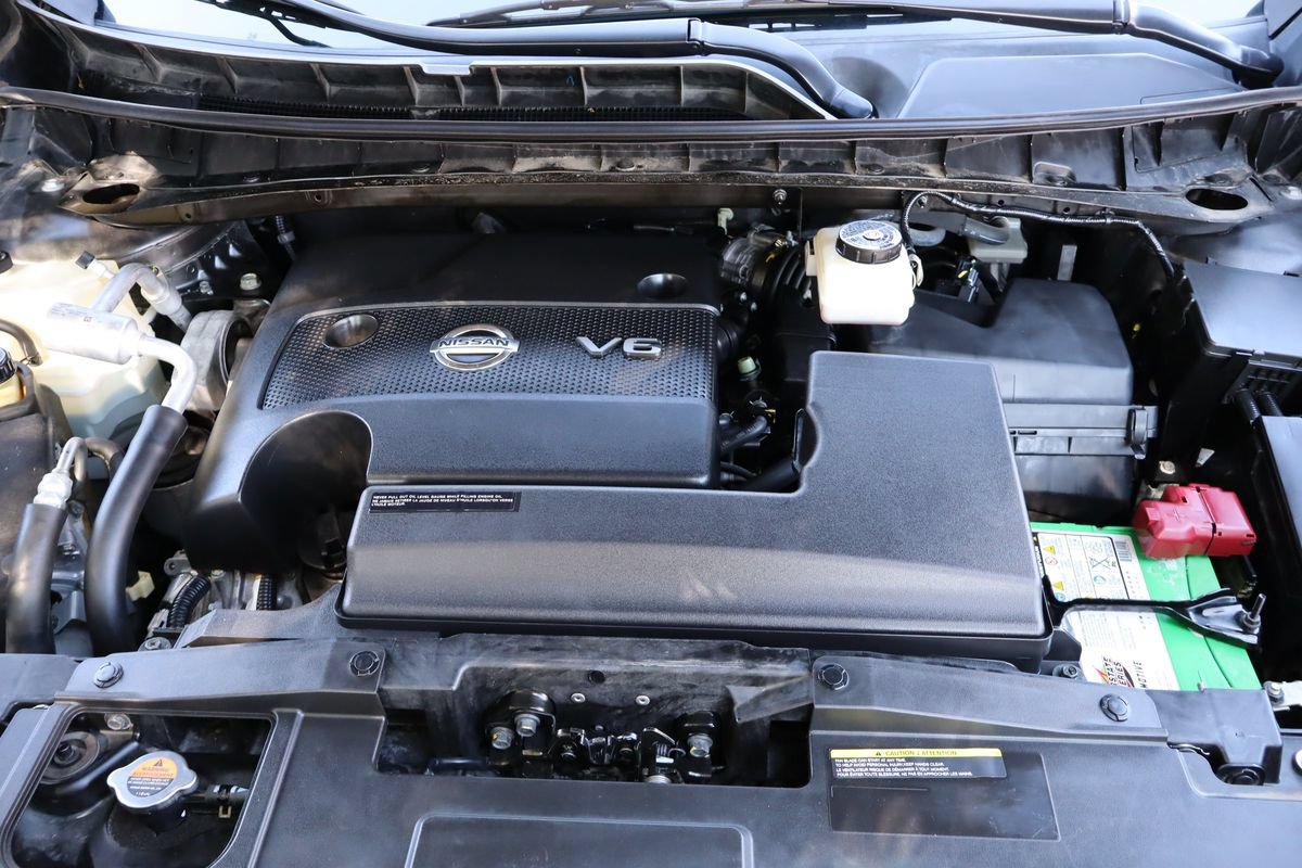 Used 2016 Nissan Murano SV AWD/4WD image 39