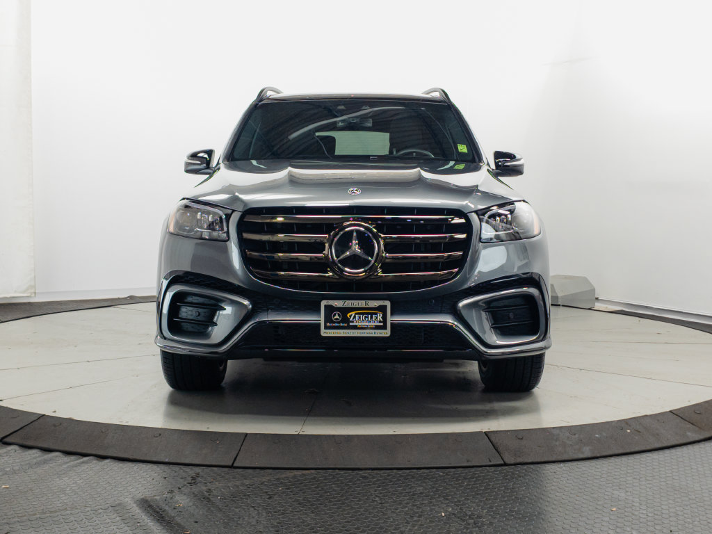 Certified 2026 Mercedes-Benz GLS 450 4MATIC image 2