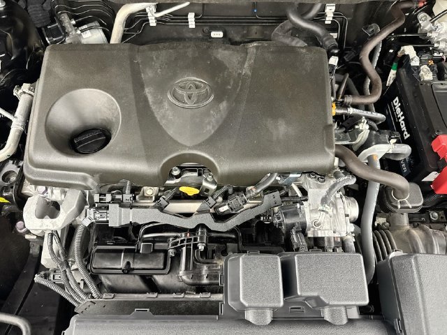 Used 2025 Toyota RAV4 LE AWD/4WD image 35