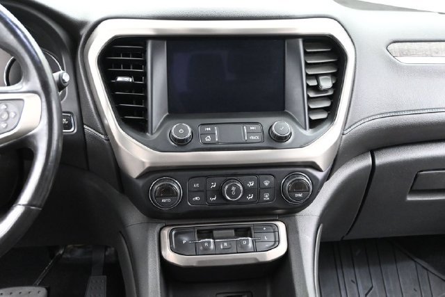 Used 2021 GMC Acadia Denali w/ Denali Technology Package AWD/4WD image 30