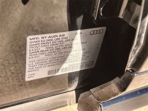 Used 2024 Audi SQ5 Prestige image 22