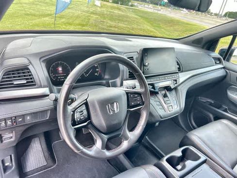 Certified 2025 Honda Odyssey Sport-L image 15