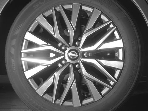 Used 2025 Nissan Altima 2.5 SV image 15