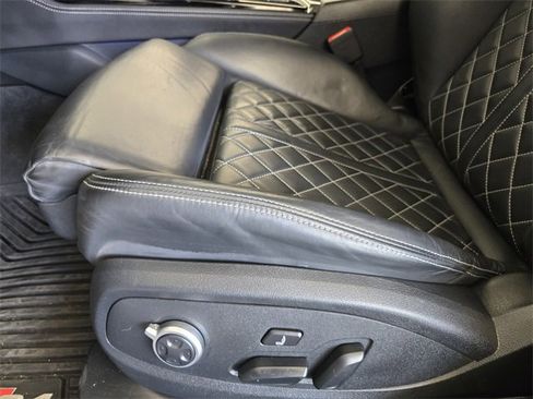 Used 2022 Audi S4 Prestige image 28