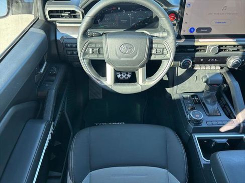 Certified 2025 Toyota Tacoma TRD Sport AWD/4WD image 13