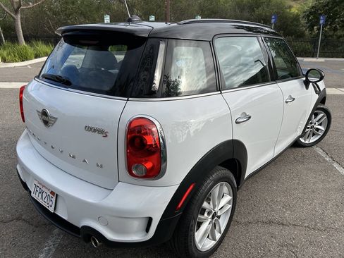 Used 2014 MINI Cooper Countryman S FWD image 2