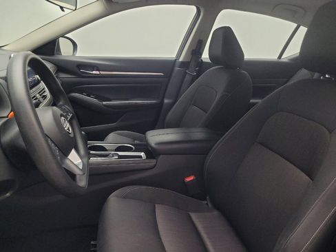 Used 2023 Nissan Altima 2.5 SV image 17