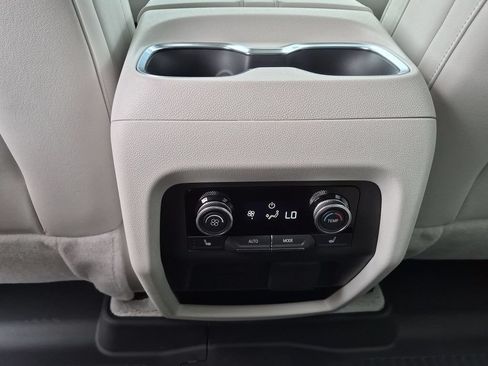 New 2026 Buick Enclave Avenir w/ Super Cruise Package AWD/4WD image 22