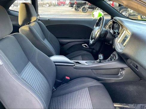Used 2023 Dodge Challenger SXT w/ Blacktop Package image 7