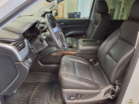 Used 2019 Chevrolet Tahoe LT RWD image 22