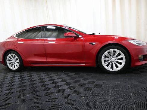 Used 2017 Tesla Model S 90D image 8