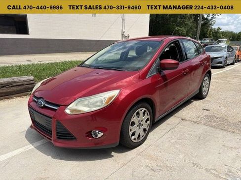 Used 2012 Ford Focus SE FWD image 1