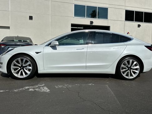 Used 2018 Tesla Model 3 Long Range image 7