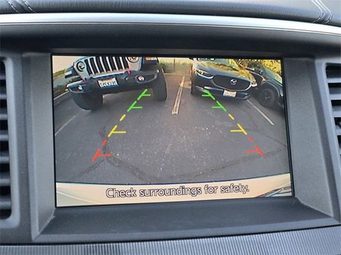 Used 2017 INFINITI QX60 AWD w/ Premium Package image 19