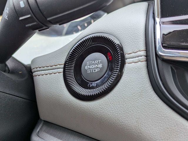 Used 2022 Jeep Compass Limited AWD/4WD image 27