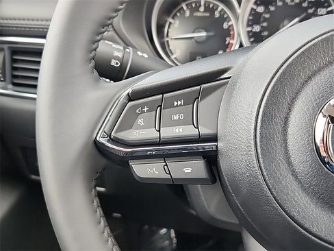 New 2025 MAZDA CX-5 AWD 2.5 S w/ Preferred Package image 9