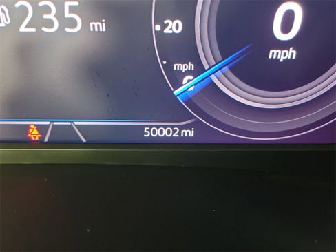 Used 2021 Volkswagen Atlas SEL Premium image 26