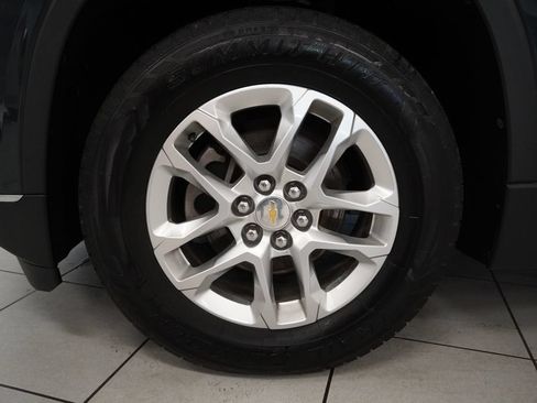 Used 2019 Chevrolet Traverse LT w/ LPO, Floor Liner Package AWD/4WD image 10