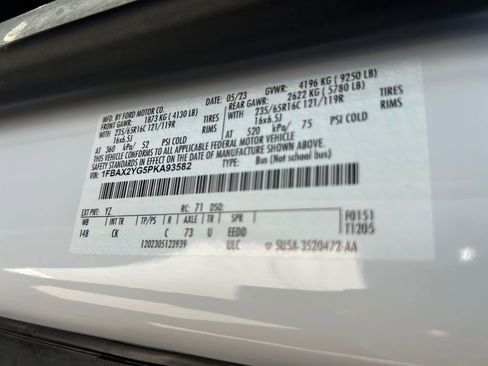 Used 2023 Ford Transit 350 XLT RWD image 14