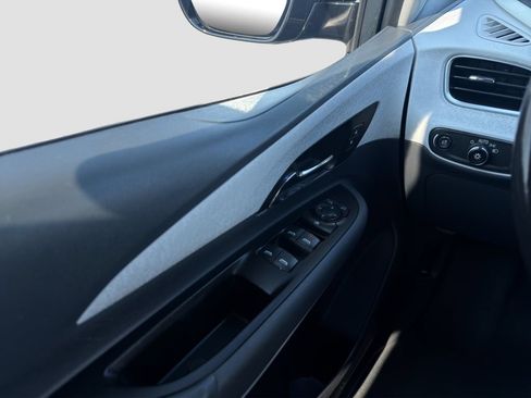 Used 2019 Chevrolet Bolt LT FWD image 25